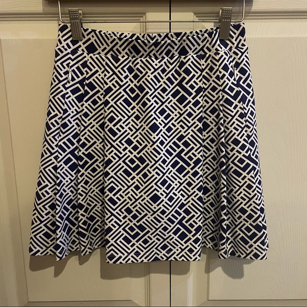 patterned tennis skort